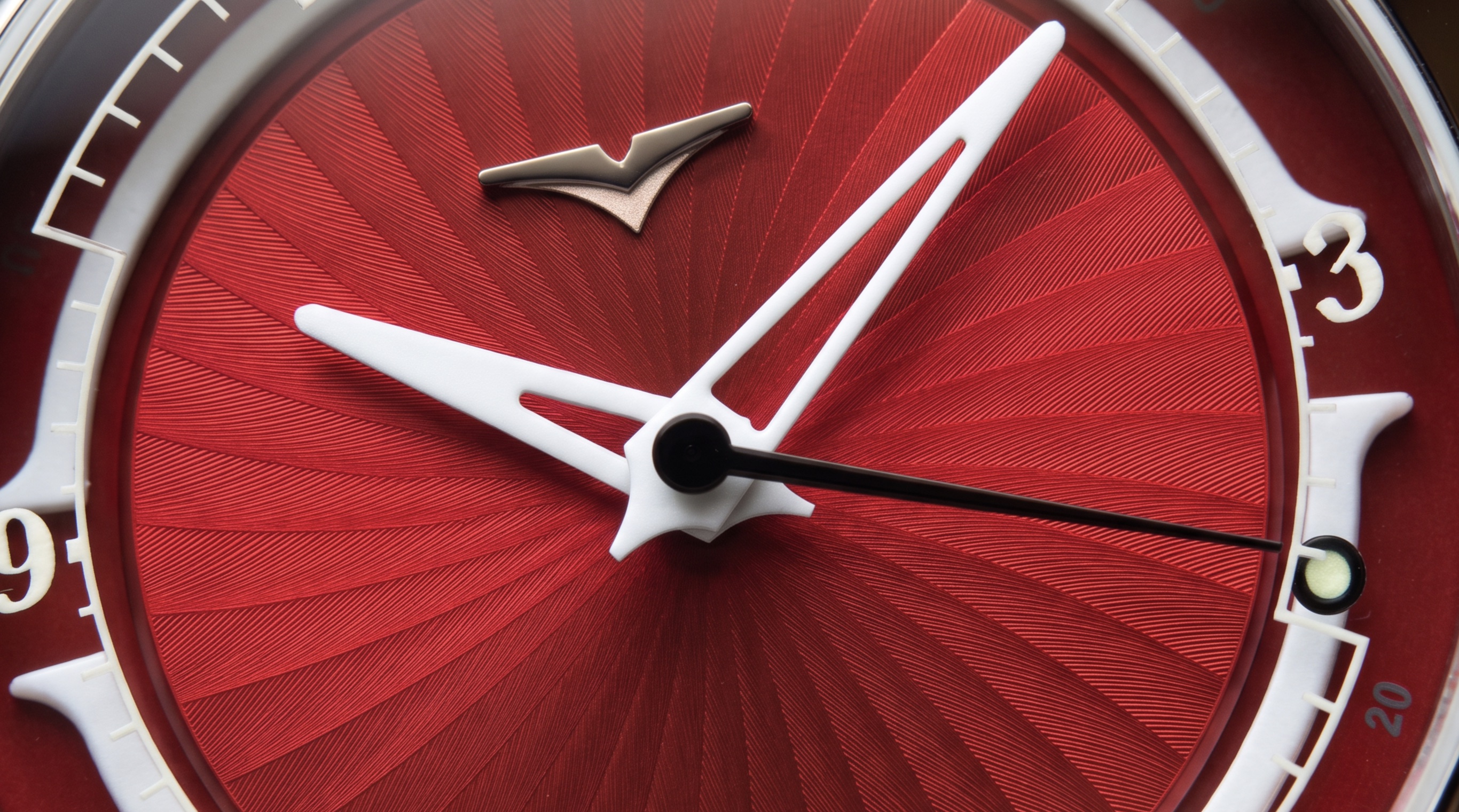 Nova Red Lume